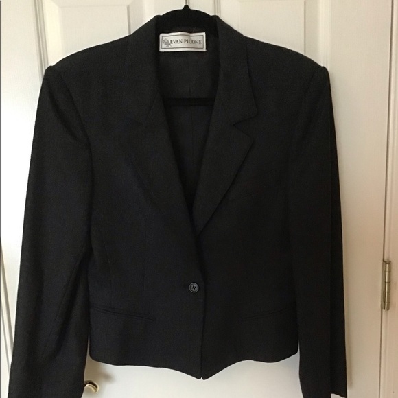 Evan Picone Jackets & Blazers - VINTAGE $158.00 Evan Picone Wool Blazer - Women's Size 8 - Brand New w/tags